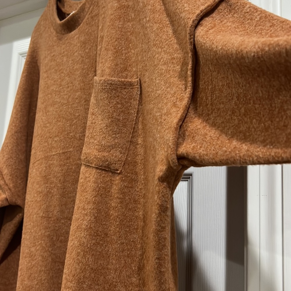 Pullover sweater - Picture 3 of 4